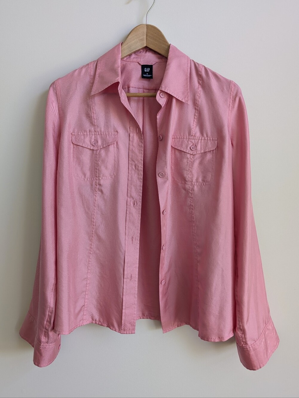 New 100% Silk Pink Gap Button Down Blouse Top Shirt Small
